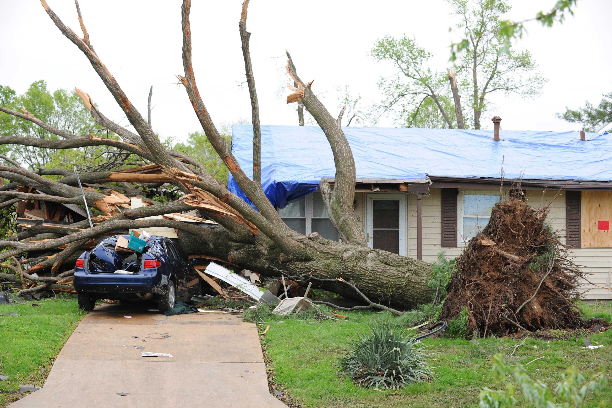 roof storm damage, storm damage roof repair, Chicago